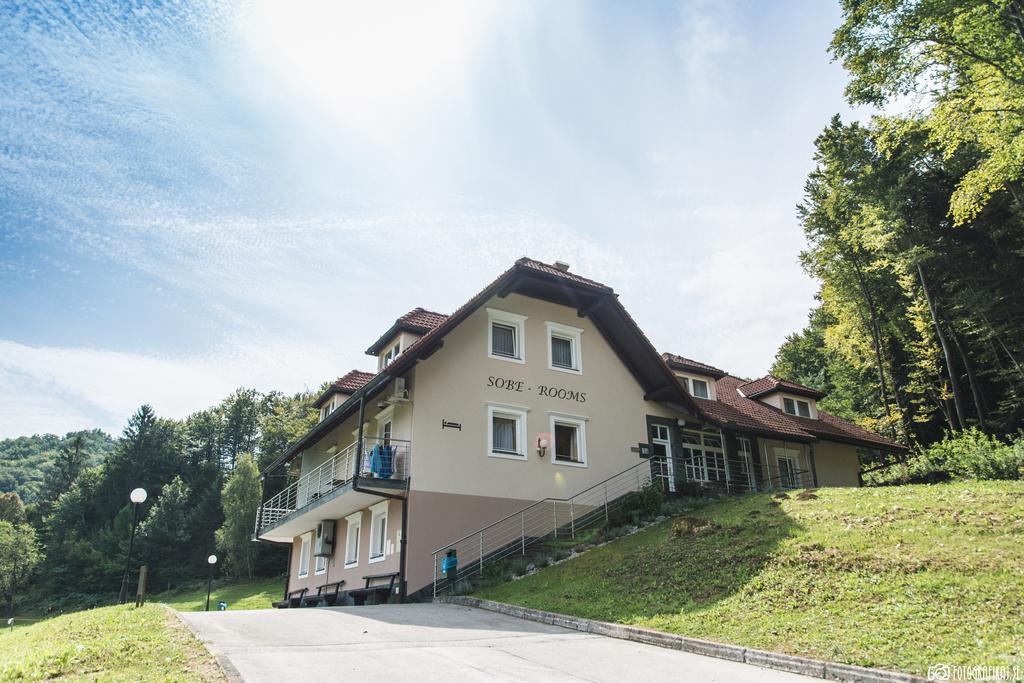 Guesthouse Haler Podcetrtek Esterno foto